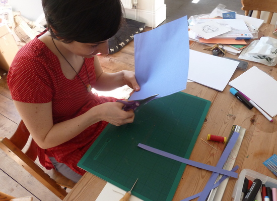 Artist Aurora Cacciapuoti demonstrates, step by step, how to bind a sketchbook