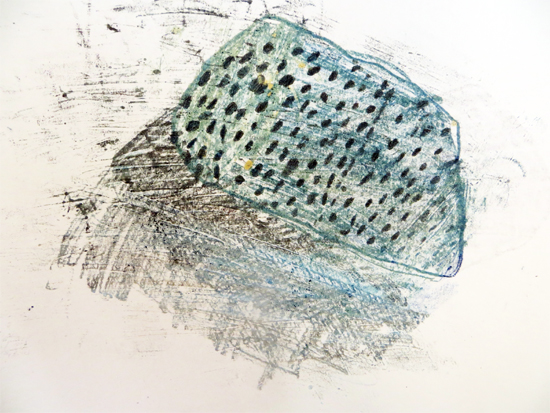 Paula Briggs introduces children in her drawing class , aged 6 - 9 to drawing fossils and carbon paper as a medium for monoprinting.