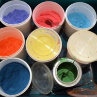 Coloured powder paint