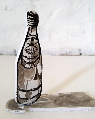 Drawing of mineral water bottle