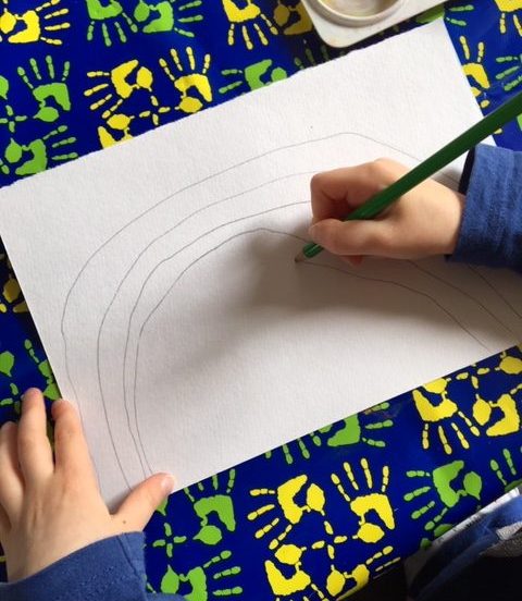 Drawing a rainbow shape with pencil