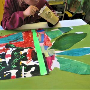 Exploring plants and pots through drawing, print, paint, collage and sculpture.